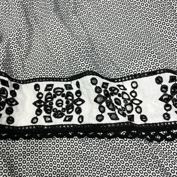 Max Studio White London Cotton Pleated Skirt - Picture 5 of 11